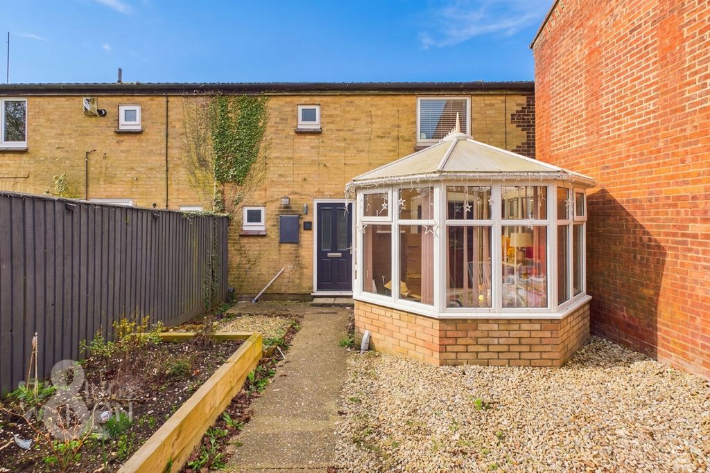 Property photo 1 of 24