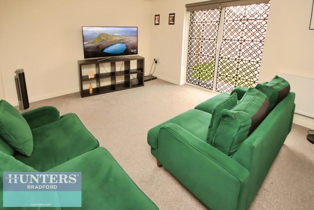 Property photo 3 of 26 398Fbef9-Img_0008.Jpg