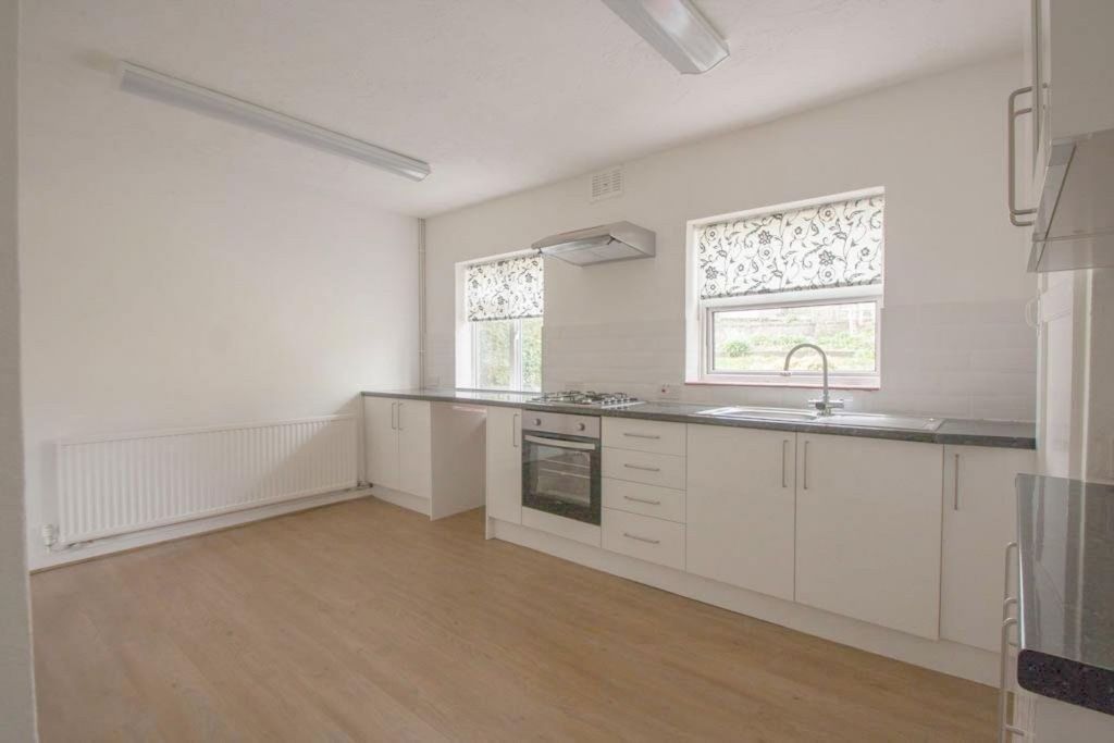 Property photo 2 of 12 Gallery