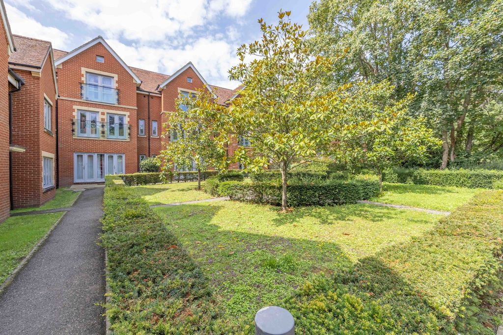 Property photo 1 of 22 Picture No. 47