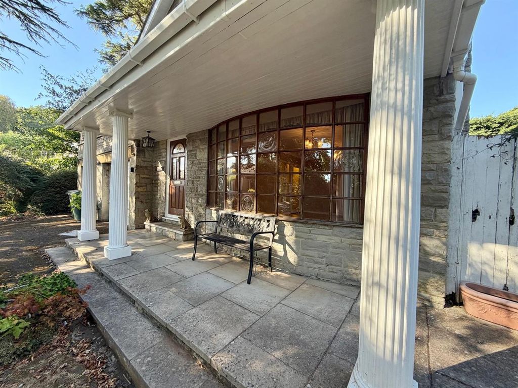 Property photo 3 of 35 Front