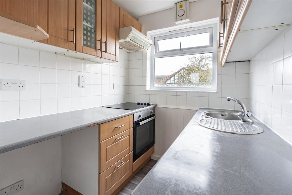 Property photo 3 of 16 123 St. Marks Avenue-Hr14.Jpg