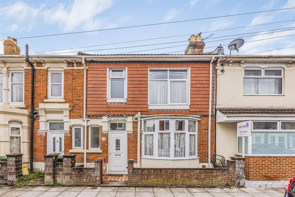 Property photo 1 of 16