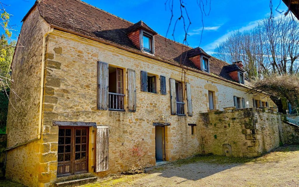 Property photo 2 of 29 Photo 3