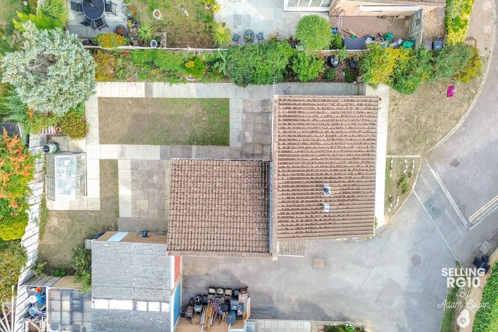 Property photo 2 of 15 5531605