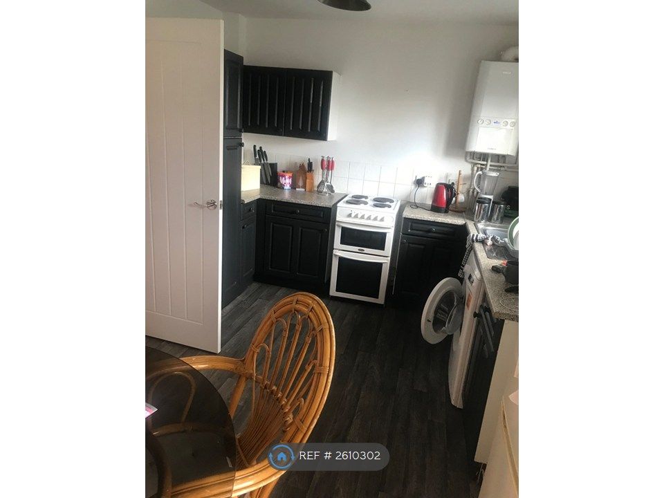 Property photo 3 of 3