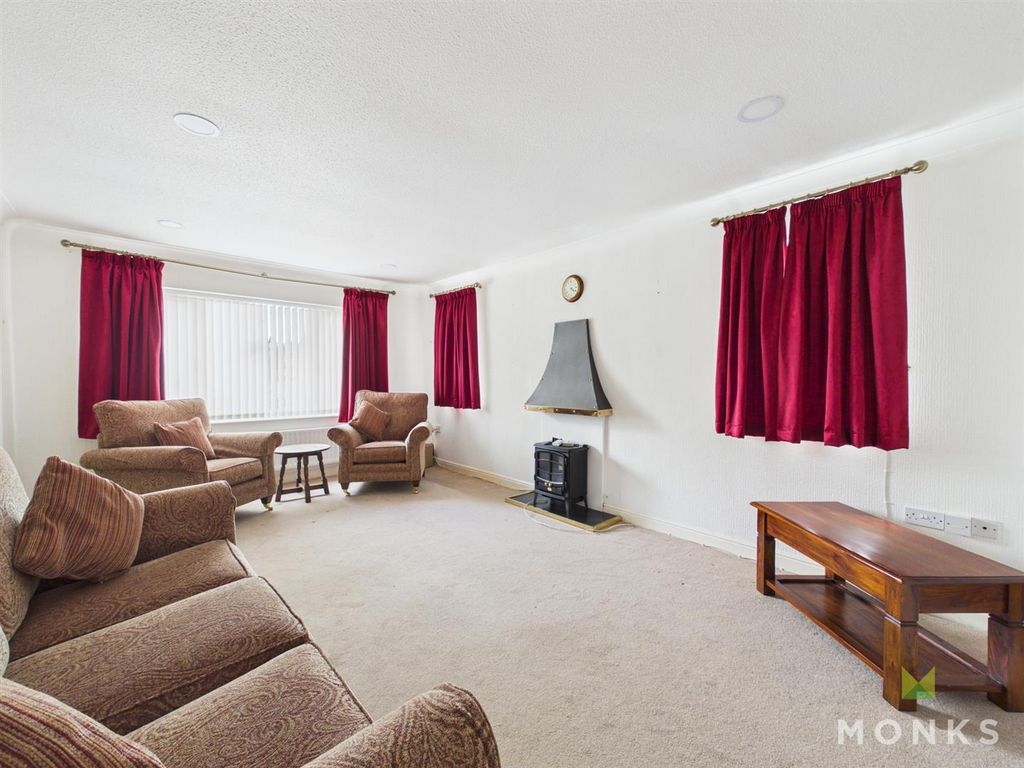 Property photo 2 of 16 Cam01420G0-Pr0962-Still002.Jpg