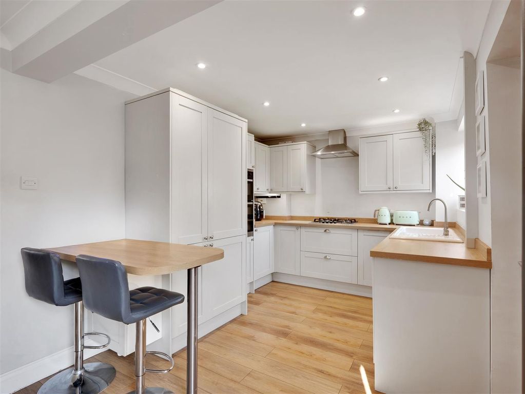 Property photo 1 of 25 1