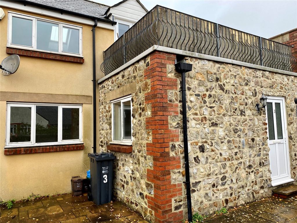 Property photo 1 of 10 Picture No. 09