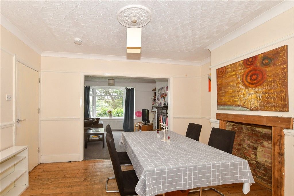 Property photo 3 of 15 Dining Area