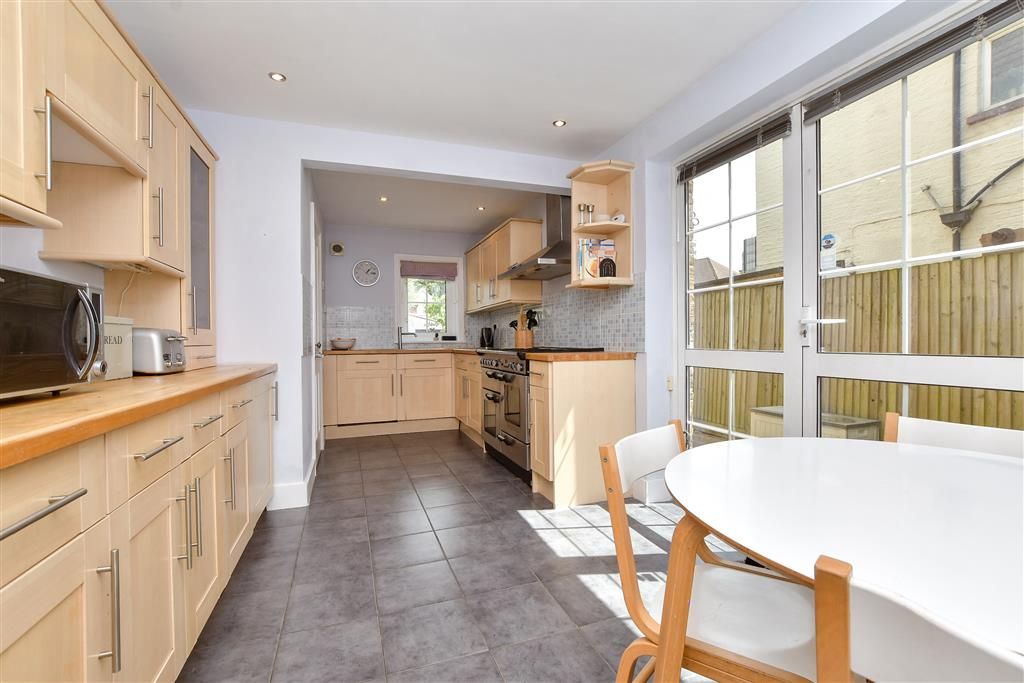 Property photo 1 of 15 Kitchen