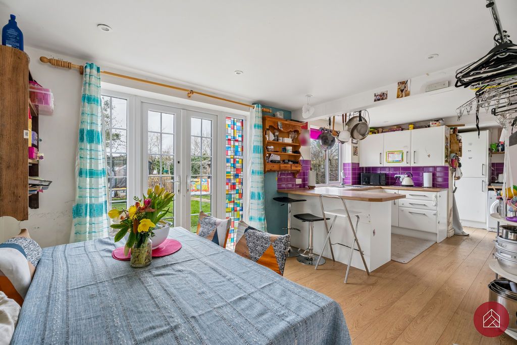 Property photo 3 of 16 Photo 3