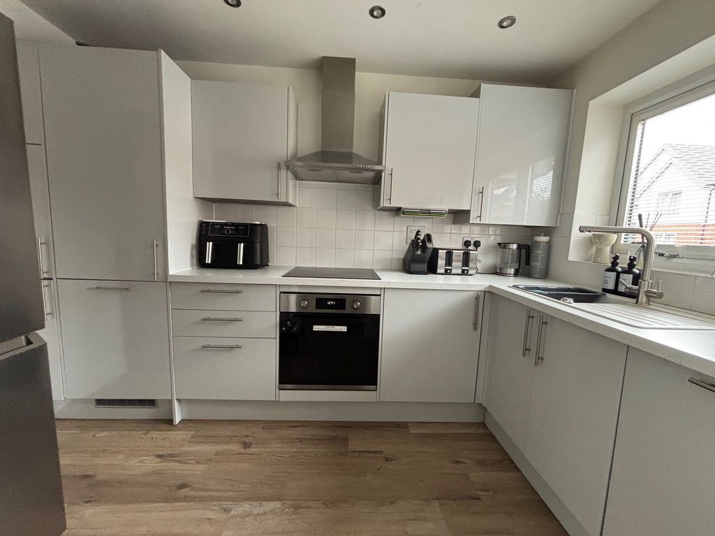 Property photo 2 of 10 Img_6784