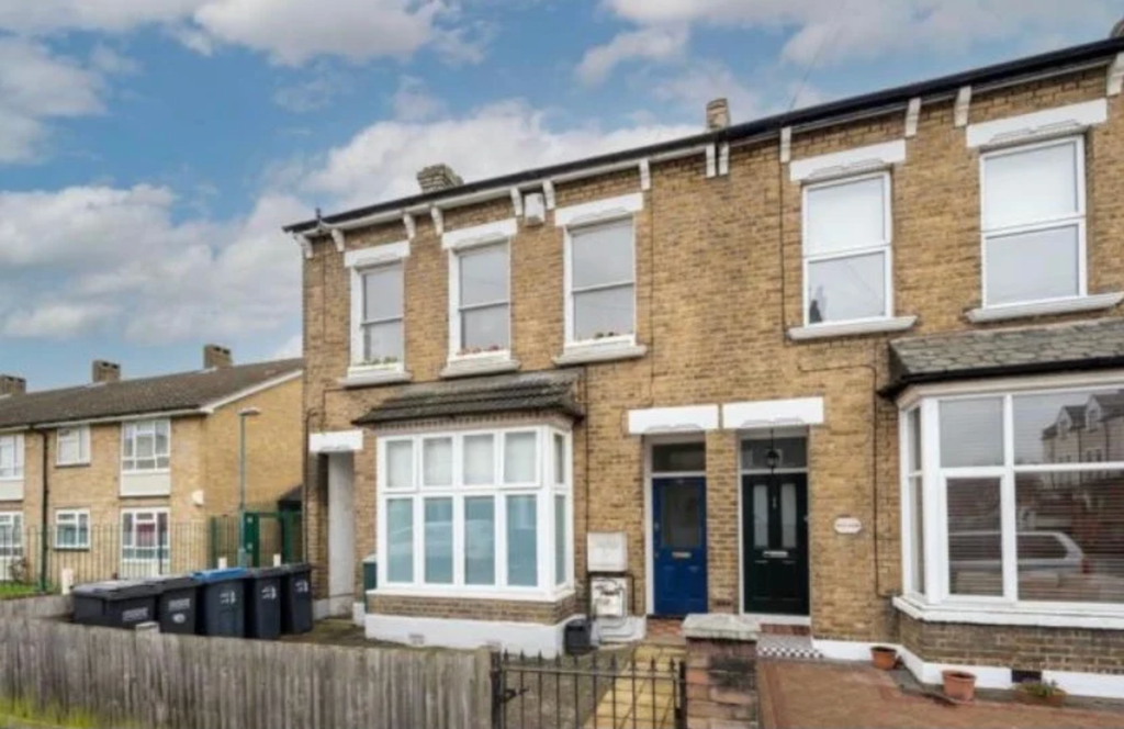 Property photo 1 of 10