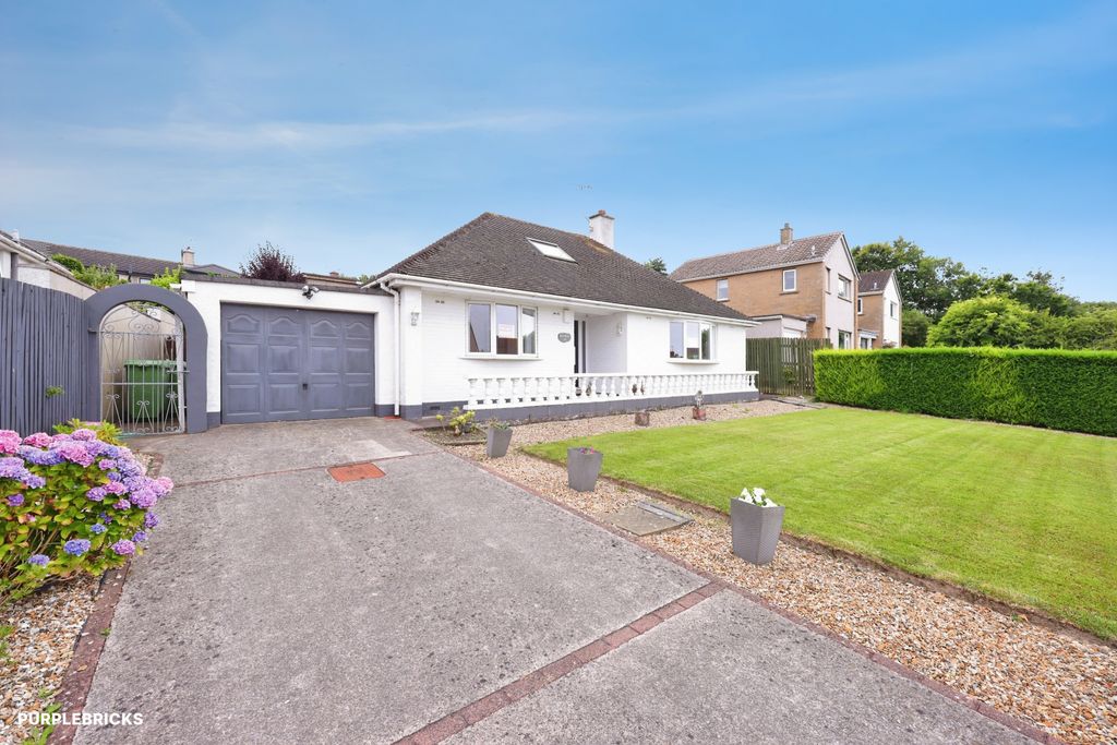 Property photo 3 of 57