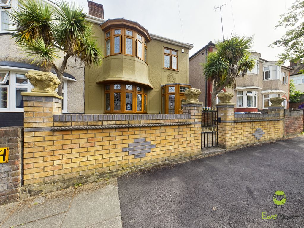 Property photo 1 of 12 Presented By Kevin At Ewemove Bexleyheath And Dart