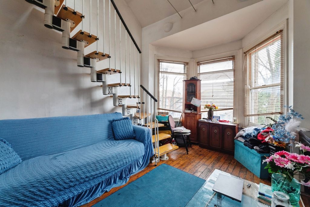 Property photo 2 of 16 Pbox-Img.Jpg