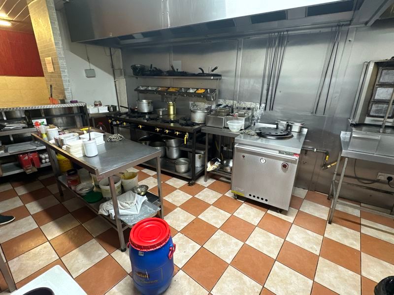 Property photo 3 of 7 Photo 7