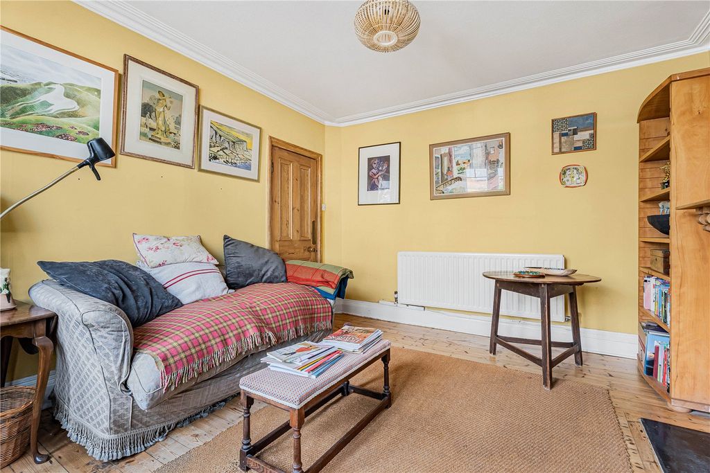 Property photo 3 of 24 Picture No. 72