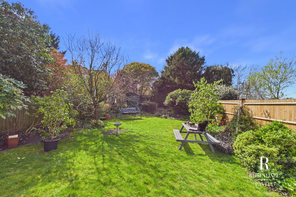 Property photo 2 of 29