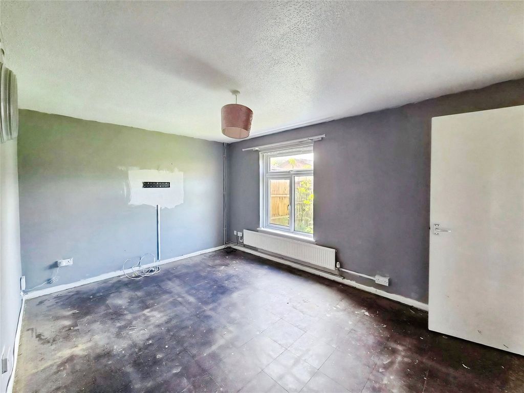 Property photo 3 of 13 Picture No. 09