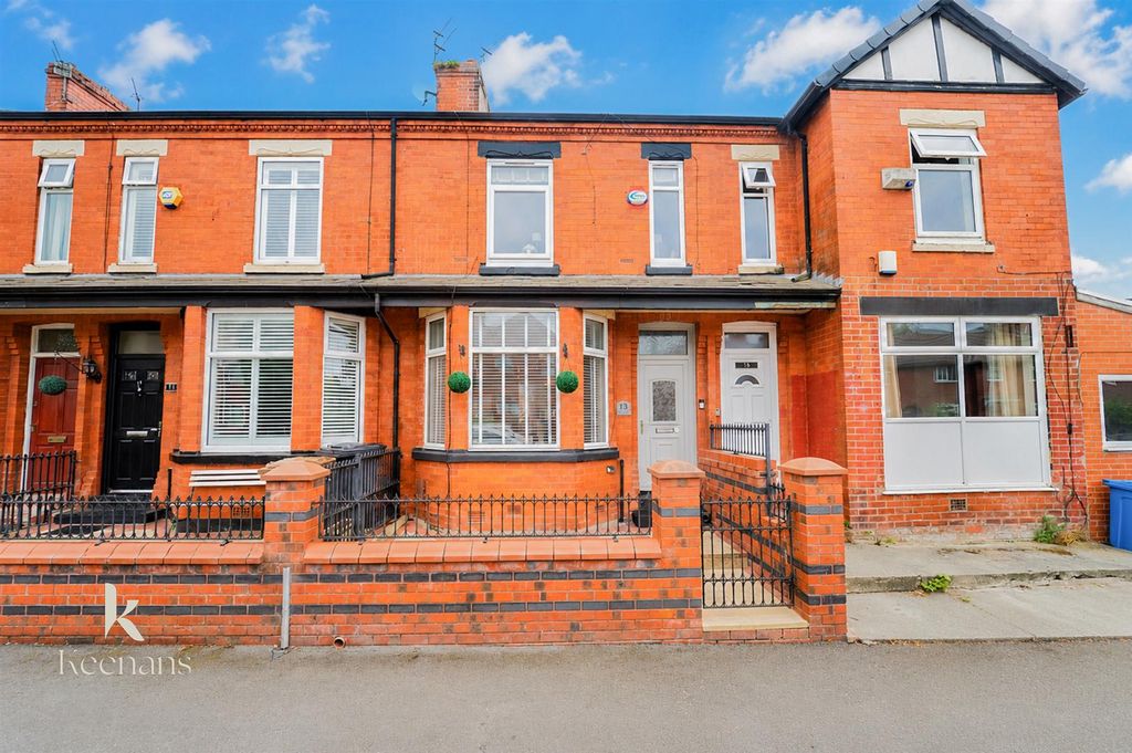 Property photo 1 of 22 13-21.Jpg
