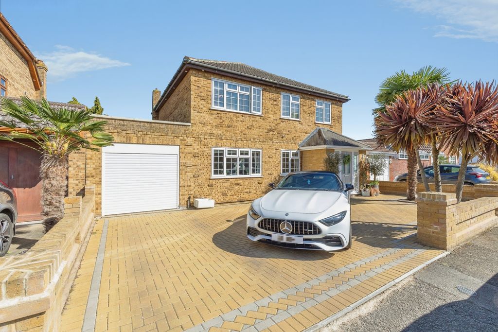 Property photo 1 of 19 Pbox-Img.Jpg