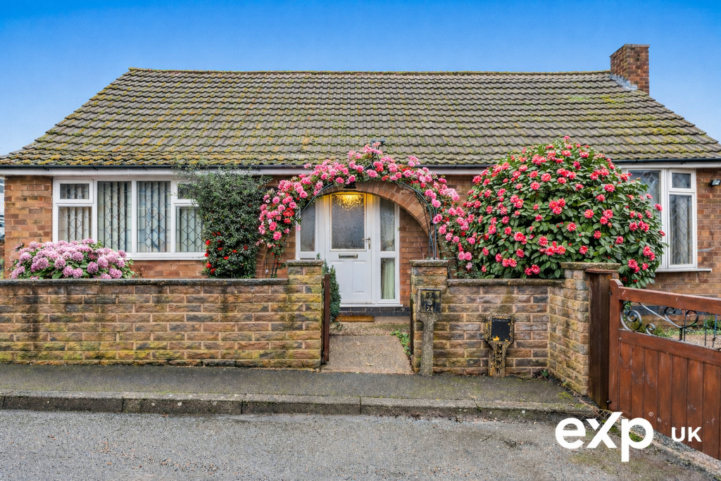 Property photo 2 of 25