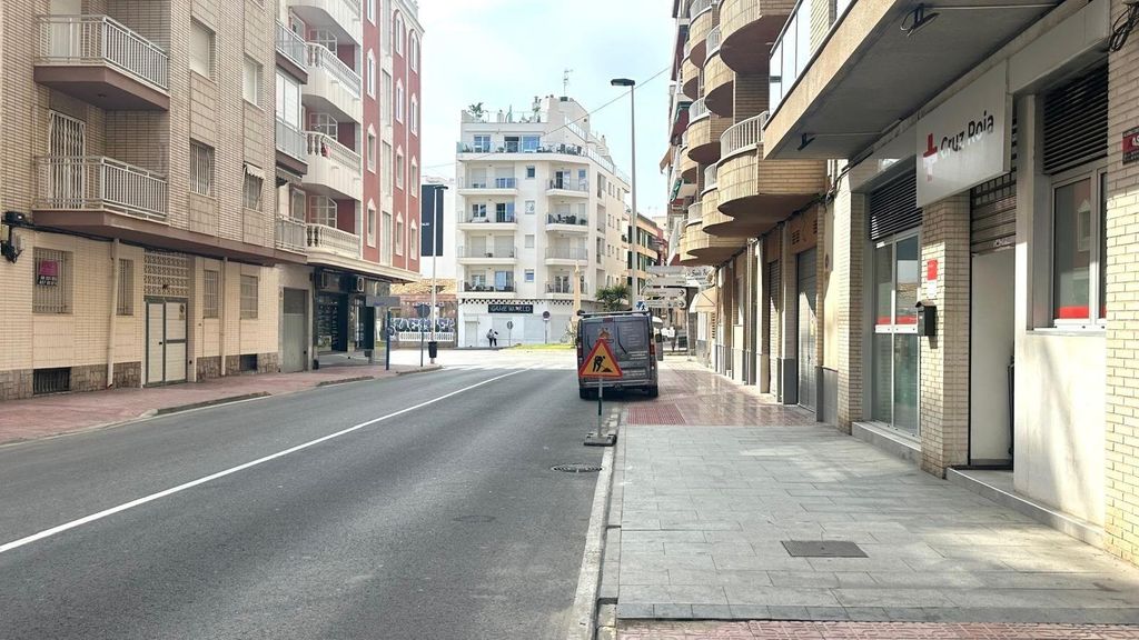 Property photo 2 of 46