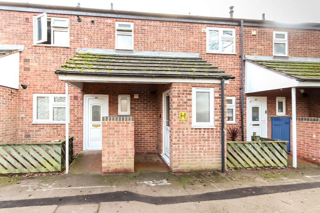 Property photo 1 of 5 Front