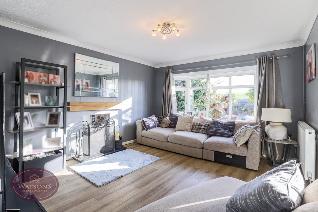 Property photo 3 of 30