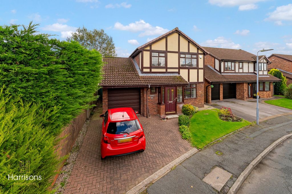 Property photo 2 of 35 5566974