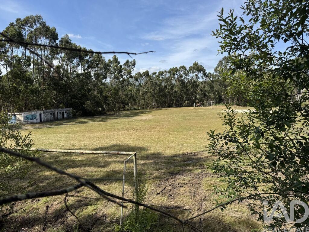 Property photo 1 of 40