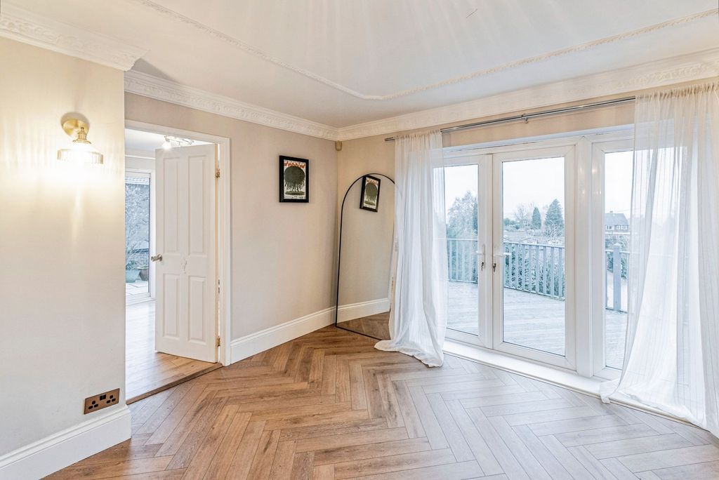 Property photo 3 of 30