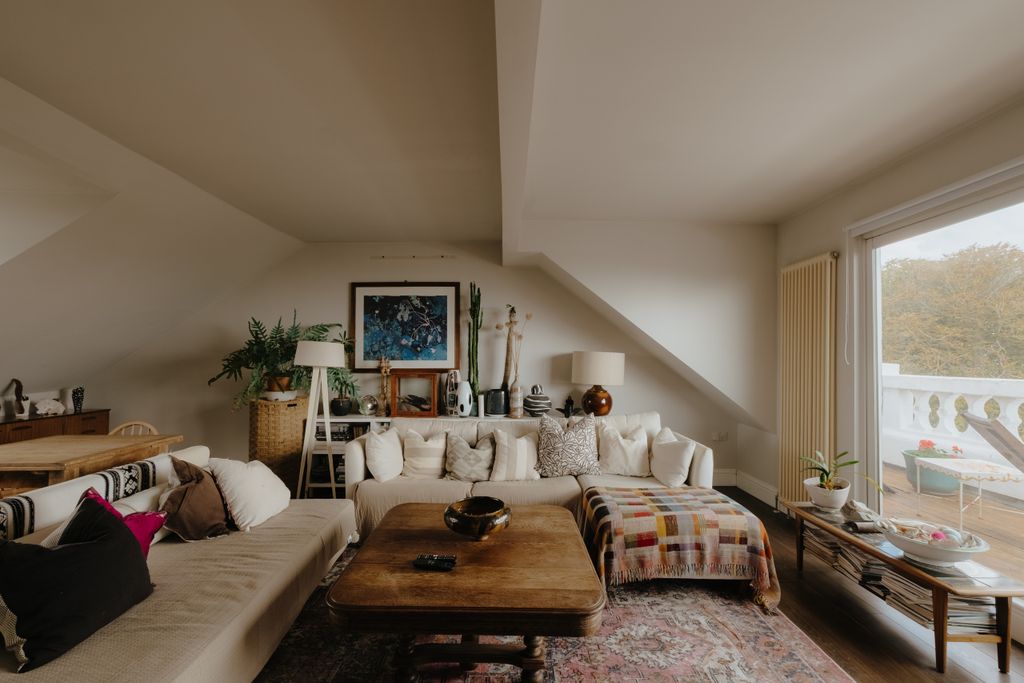 Property photo 3 of 22 Croft-Stleonards-Magdalenroad-Interior-2