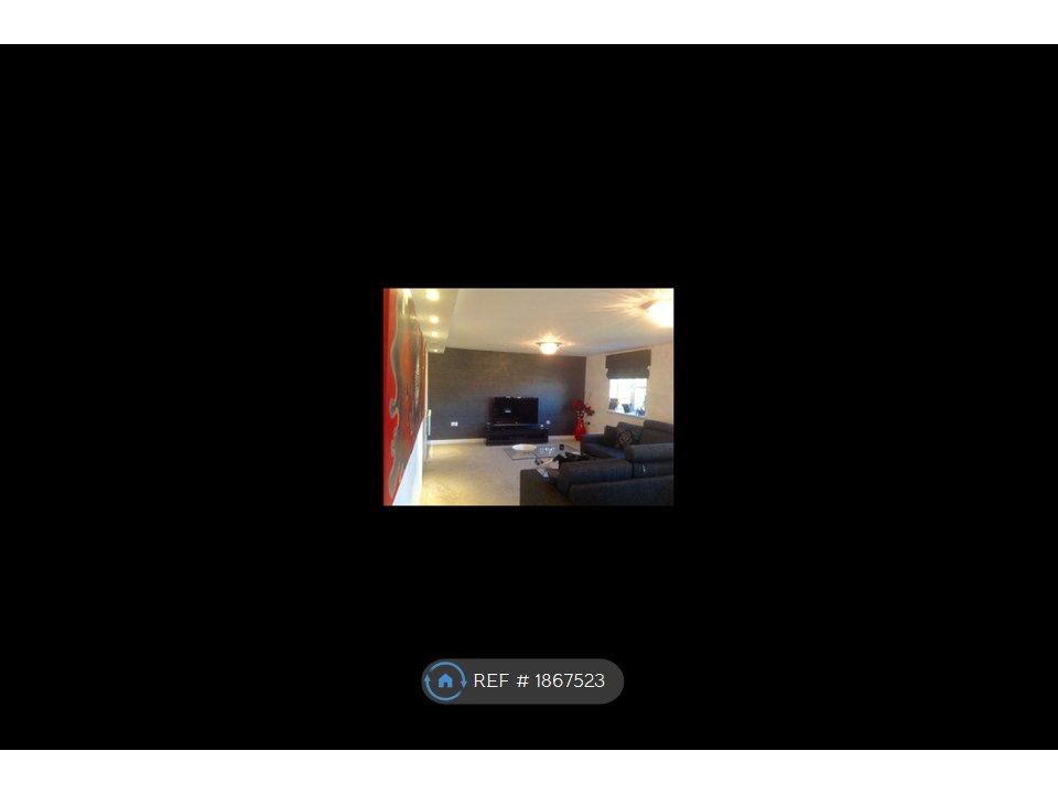 Property photo 1 of 2