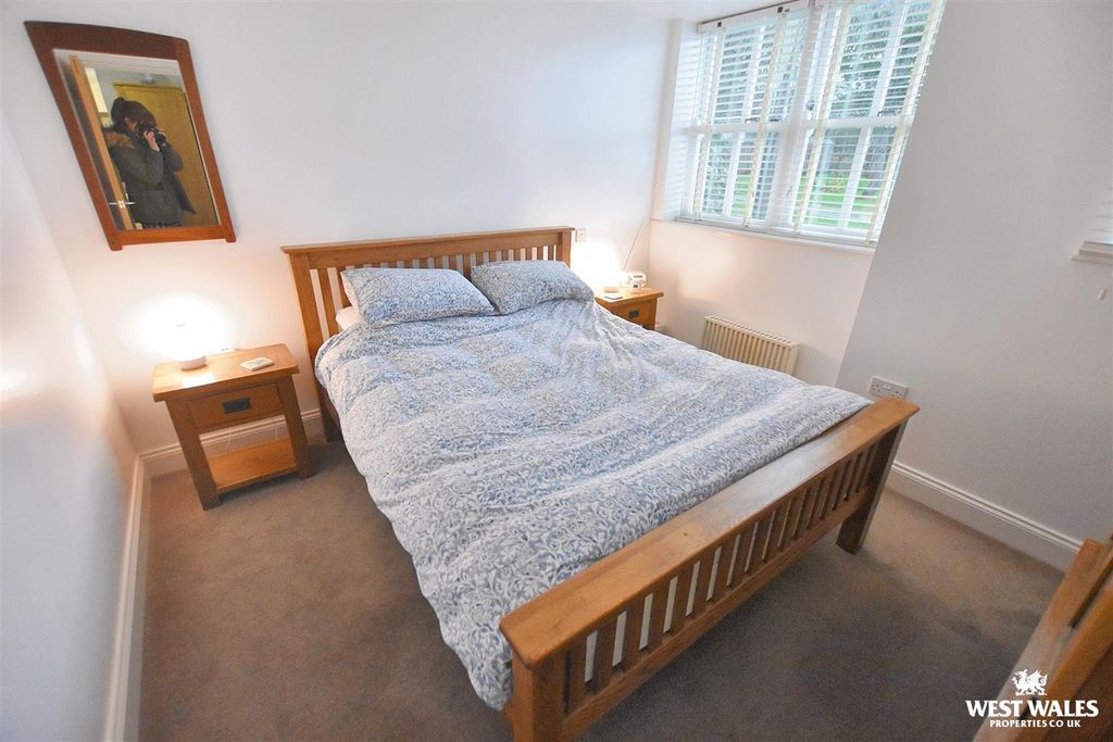 Additional image 12 of 3 bed flat for saleFlat 1 Llanunwas, Solva, Haverfordwest SA62