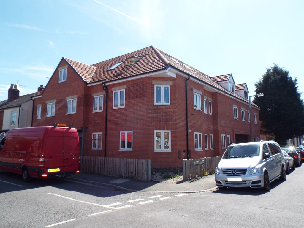 Property photo 1 of 5