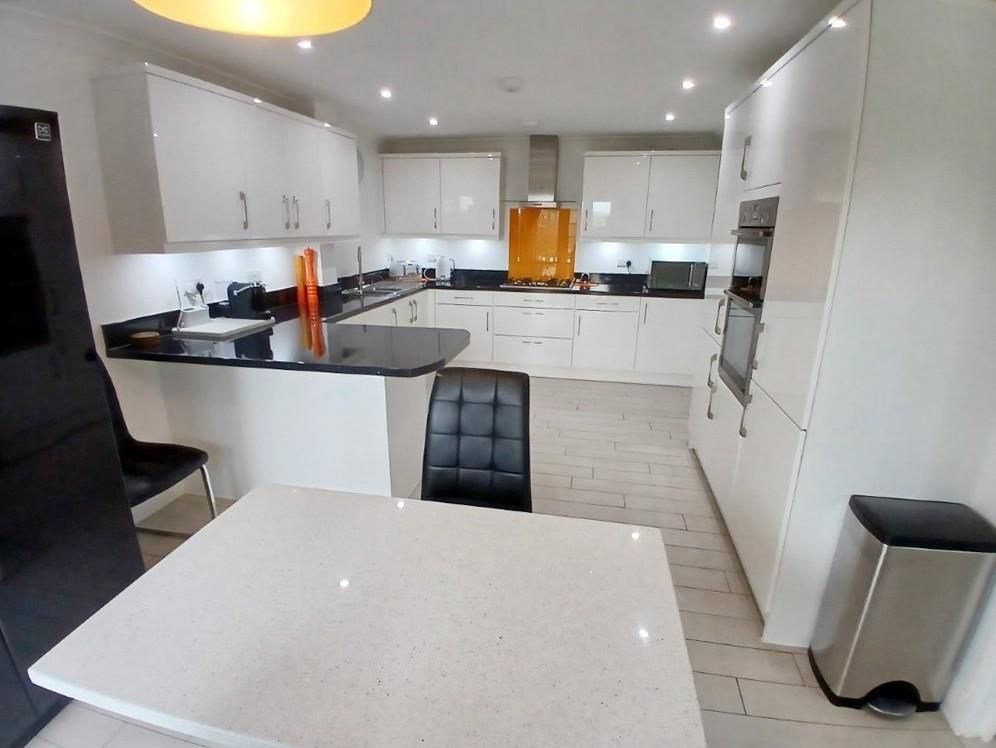 Property photo 3 of 31 3.Jpg
