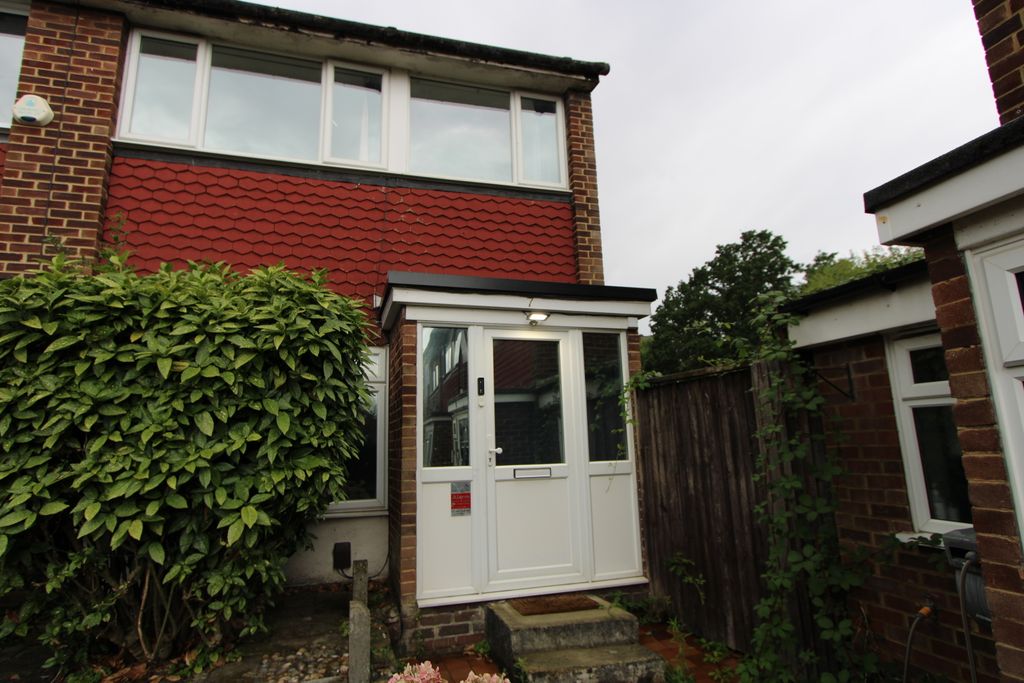 Property photo 3 of 30