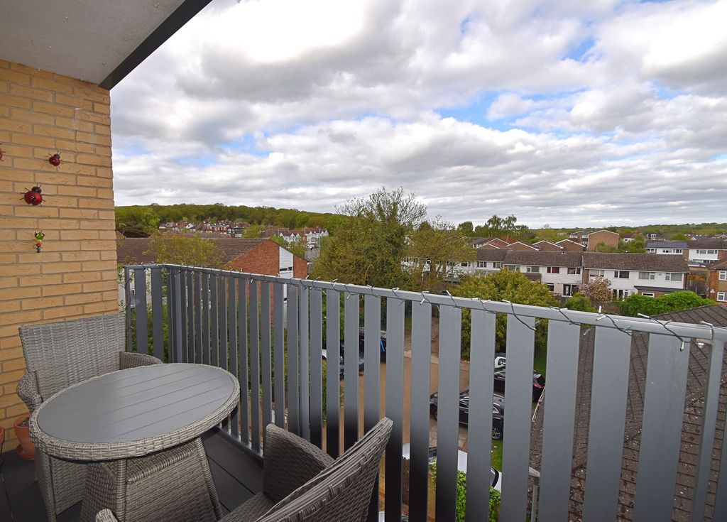Property photo 2 of 18 Not Specified