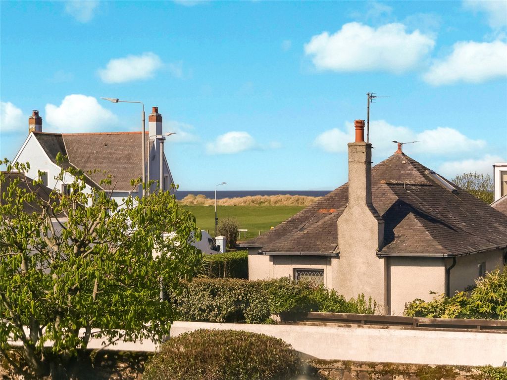 Property photo 2 of 19 Picture 2