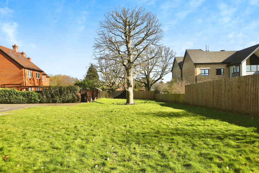 Property photo 3 of 17 Photography