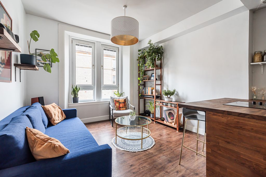 Property photo 2 of 11 Property Image 2