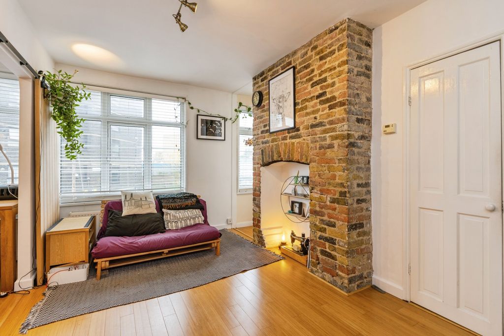 Property photo 2 of 19 Reception Room