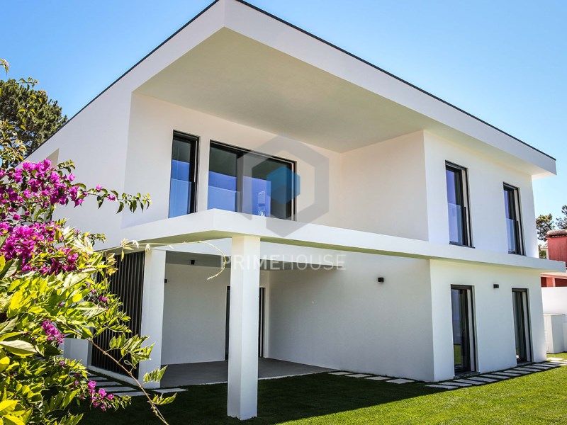 Property photo 3 of 26