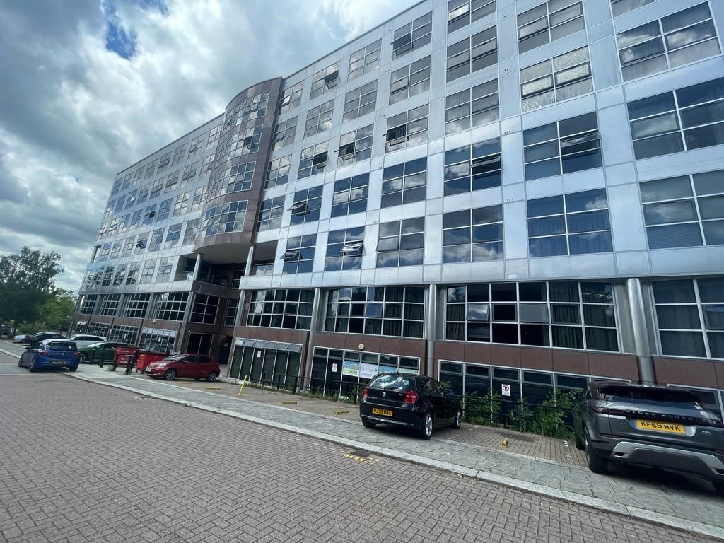 Property photo 1 of 6