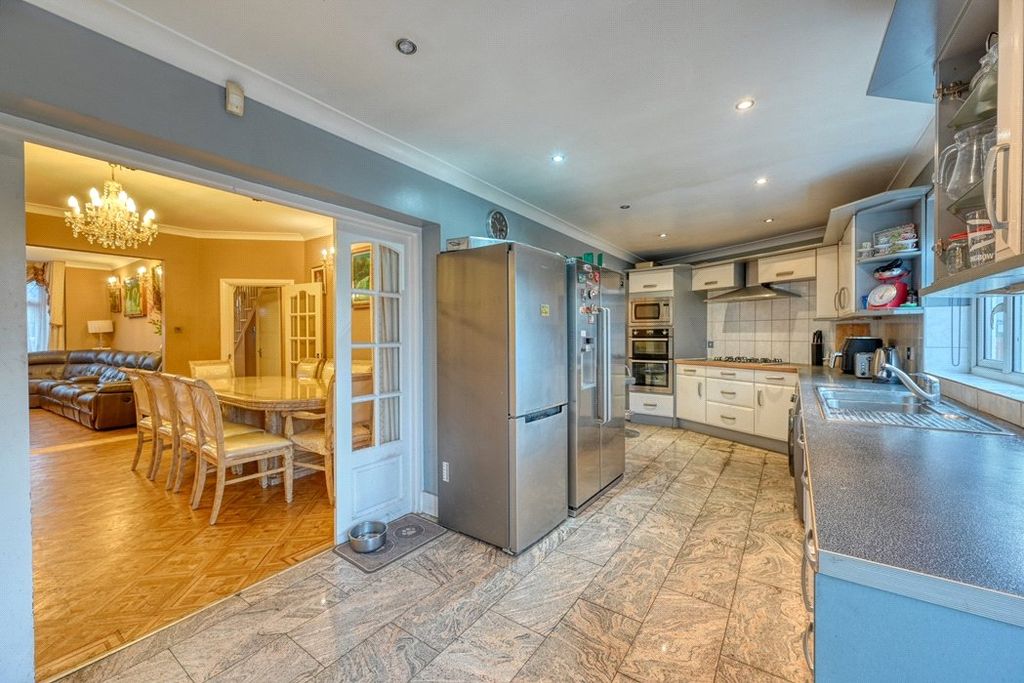 Property photo 2 of 11 Picture No. 04