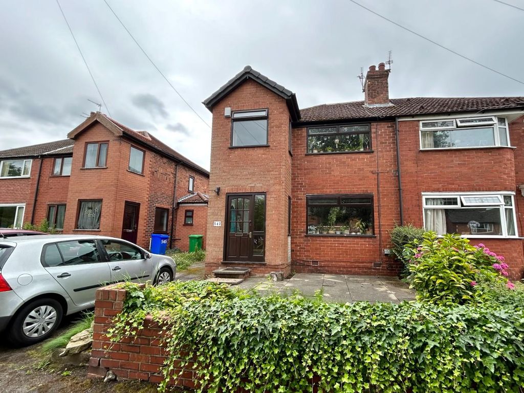 Property photo 1 of 21