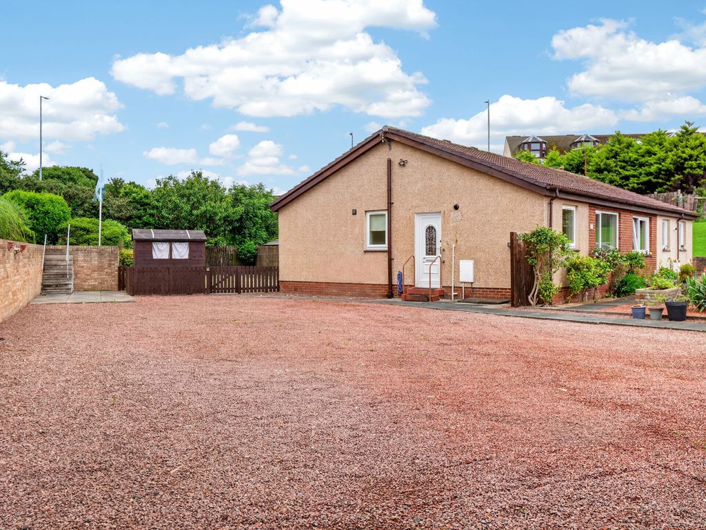 Property photo 2 of 24